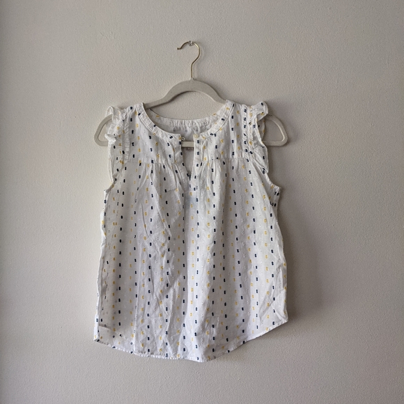 NWT LOFT Clip Smocked Split Neck Shell - Picture 2 of 5